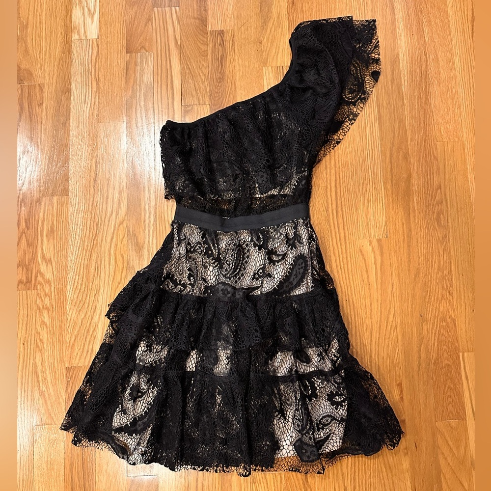 Elegant Black Lace One Shoulder Mini Dress